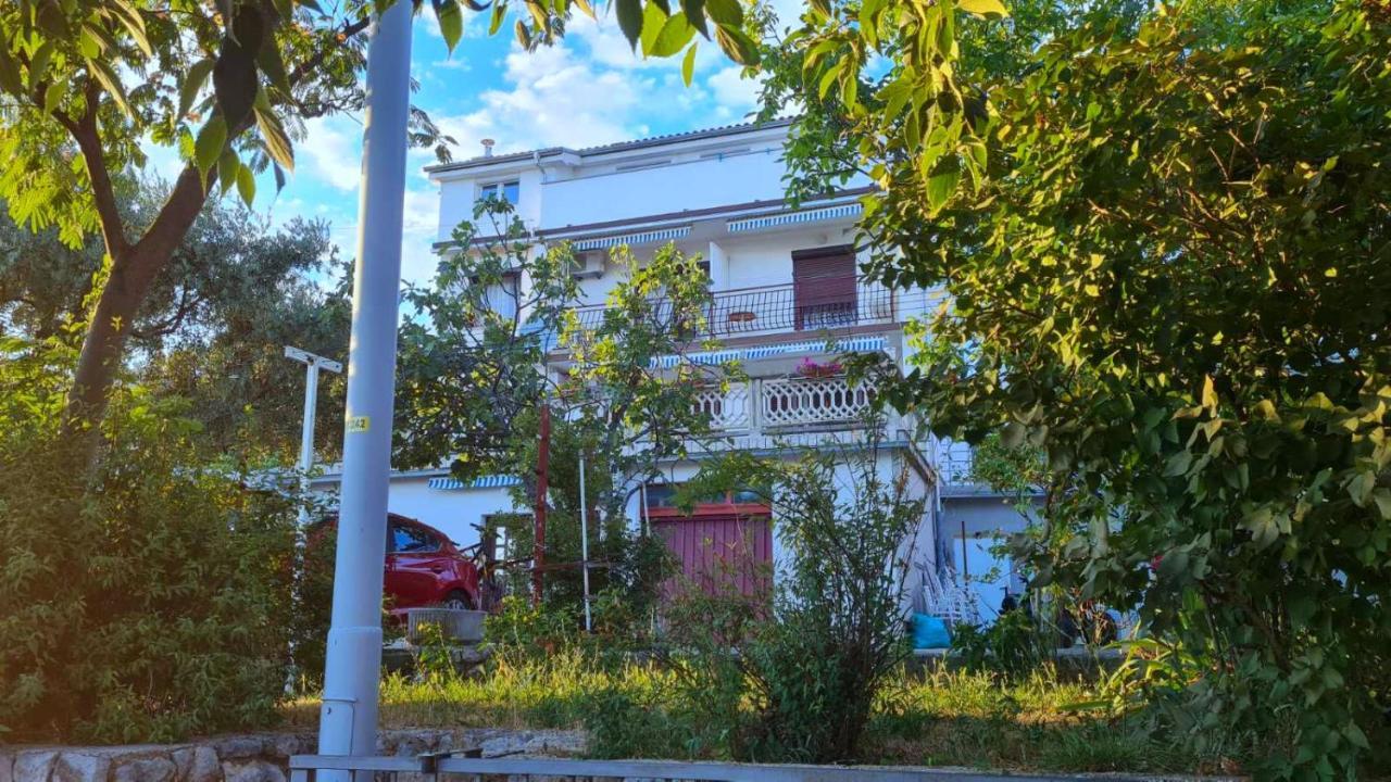 Guesthouse Marija Novi Vinodolski Eksteriør bilde