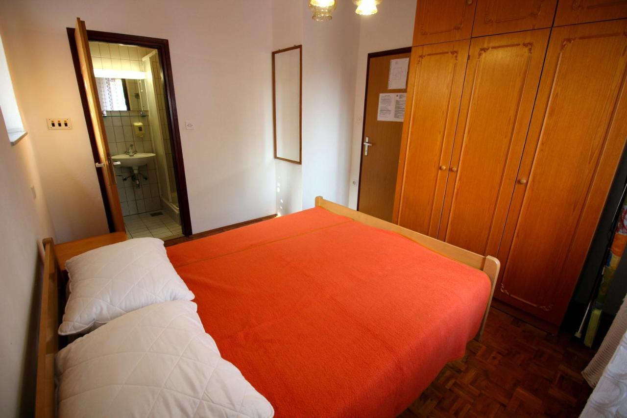 Guesthouse Marija Novi Vinodolski Eksteriør bilde
