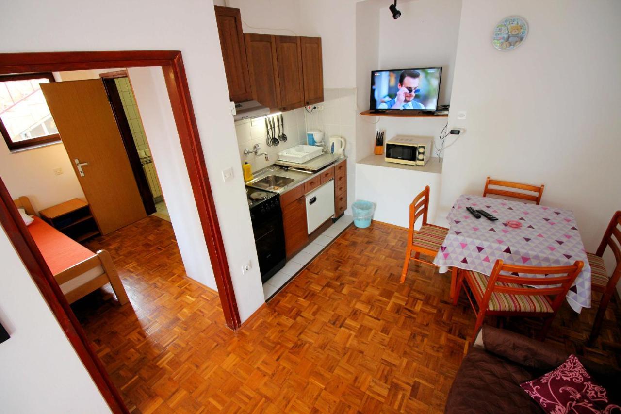 Guesthouse Marija Novi Vinodolski Eksteriør bilde