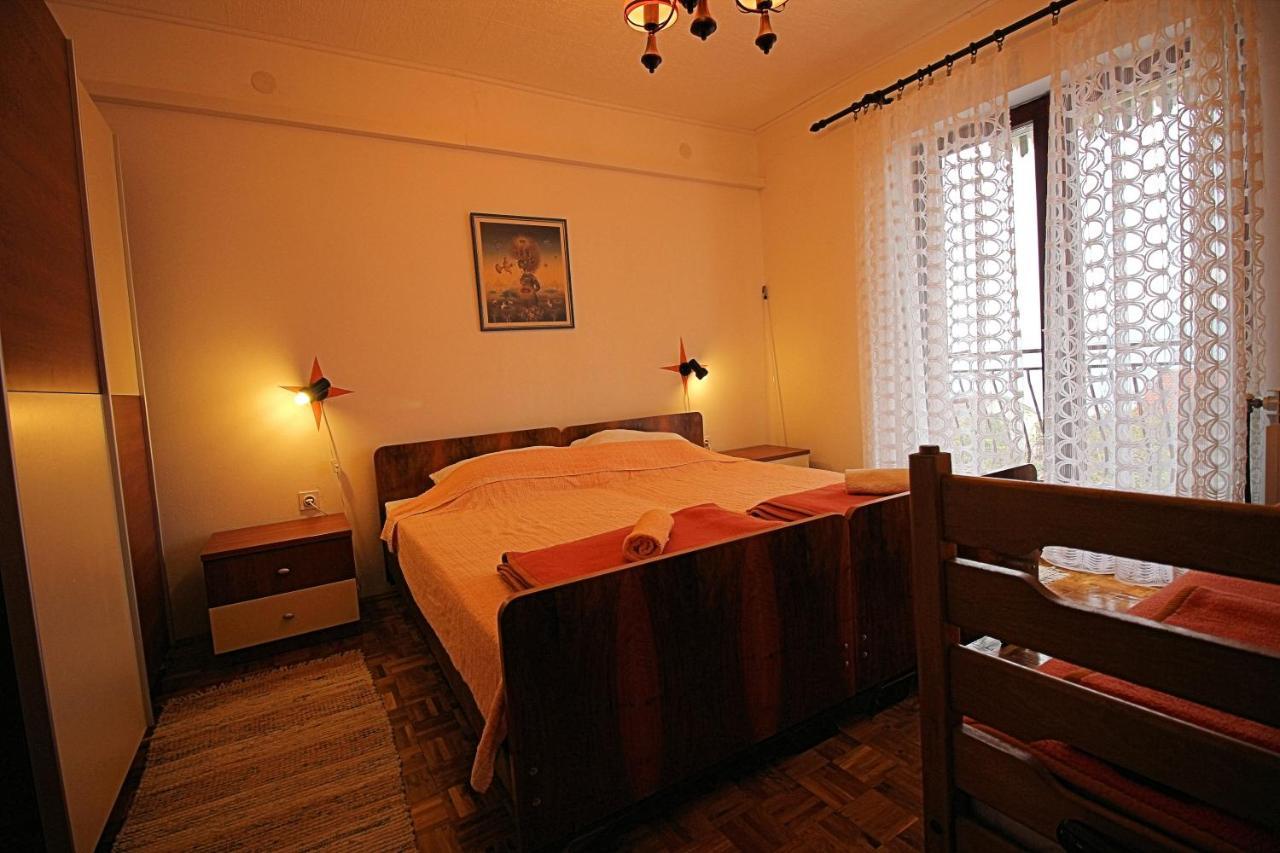 Guesthouse Marija Novi Vinodolski Eksteriør bilde