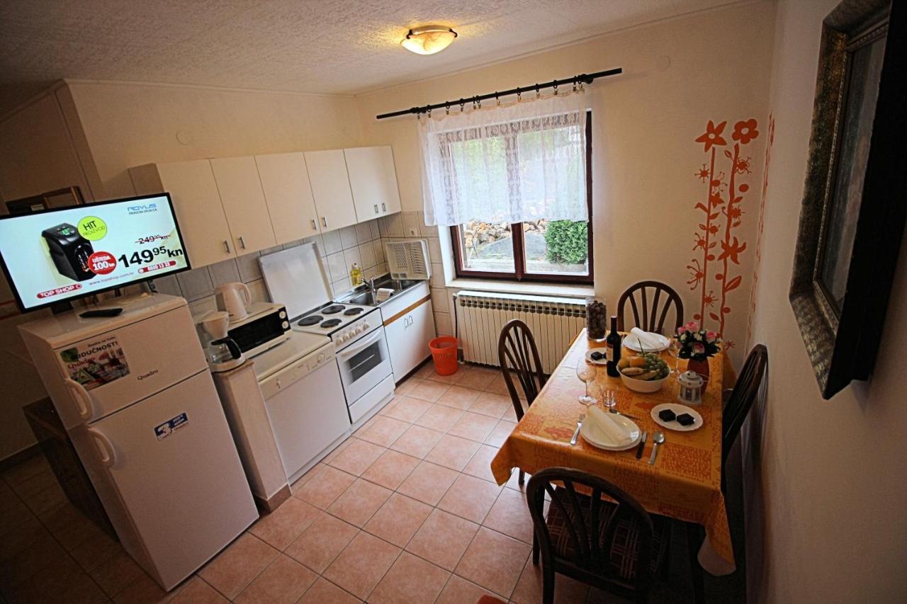 Guesthouse Marija Novi Vinodolski Eksteriør bilde