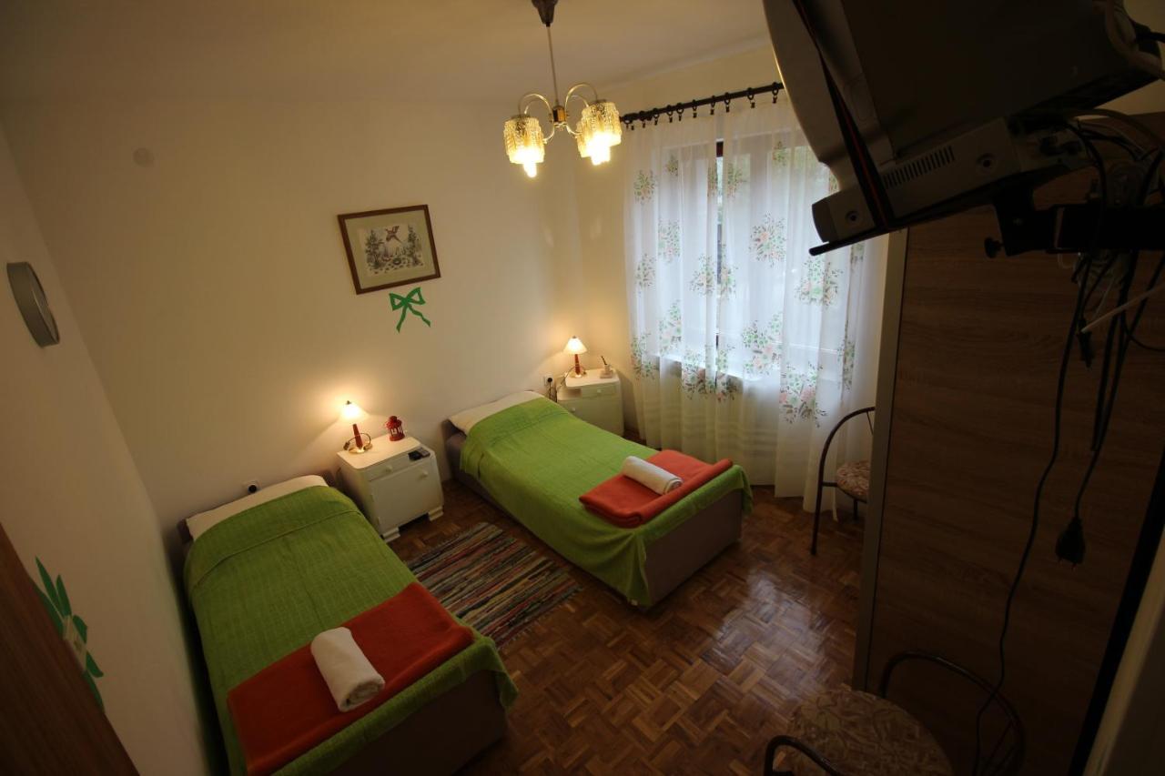 Guesthouse Marija Novi Vinodolski Eksteriør bilde